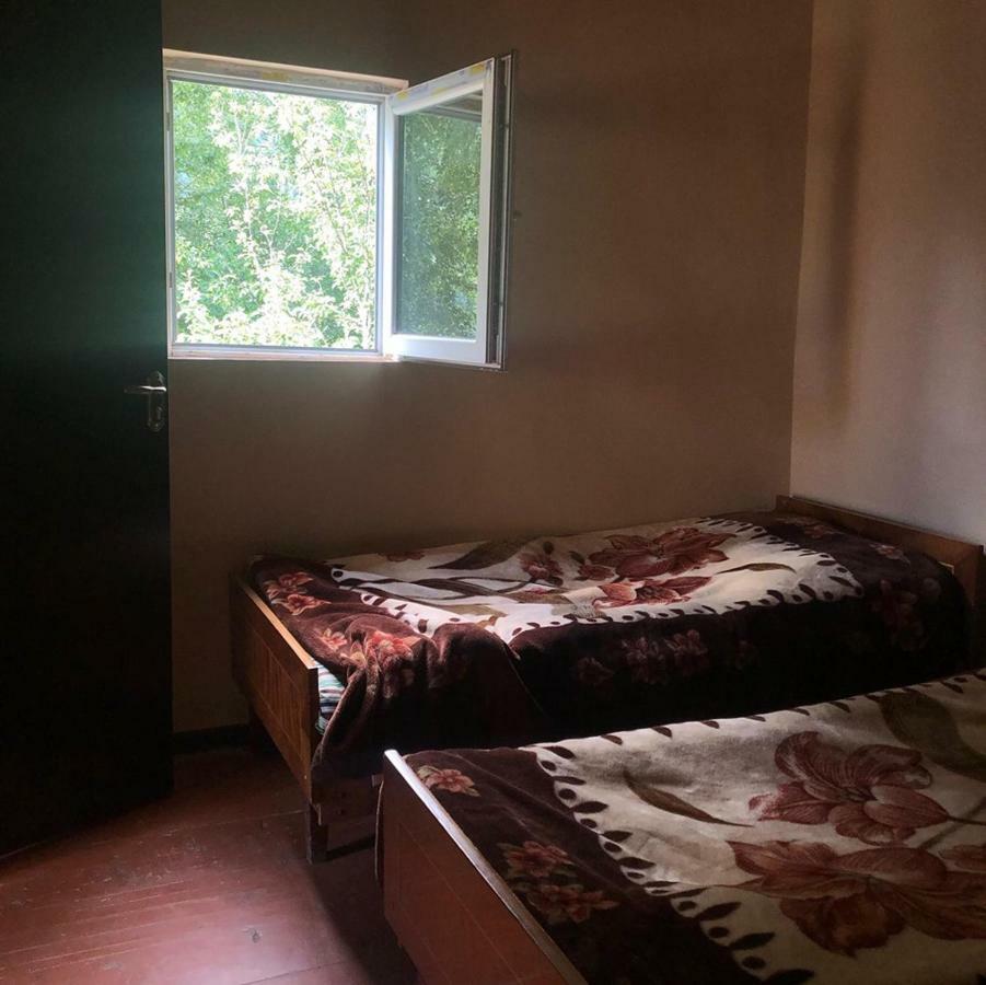 Guest House Malkhaz Niguriani Zhabeshi Eksteriør billede